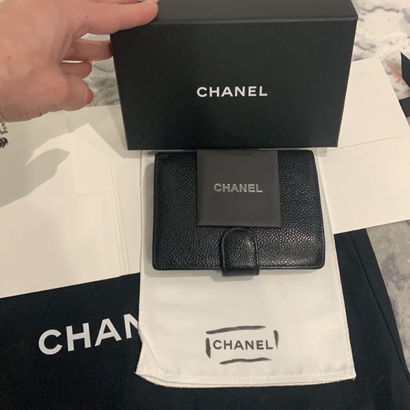 Chanel Wallet Full Inclusion Kiss lock style - Picture 2 of 10